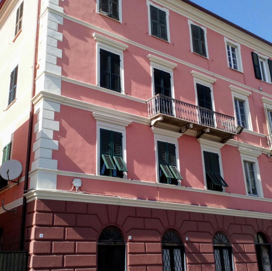 Appartamento CASA di CLAUDE 2 FINALMARINA Finale Ligure Esterno foto