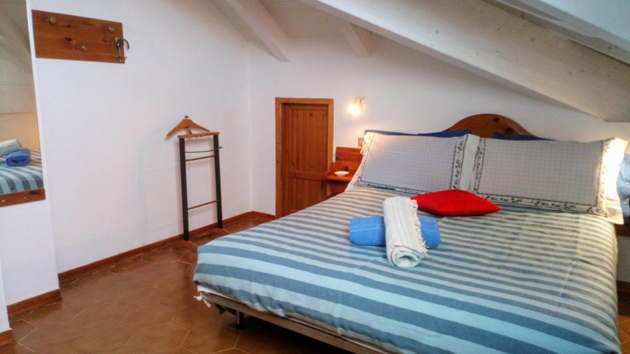Appartamento CASA di CLAUDE 2 FINALMARINA Finale Ligure Esterno foto